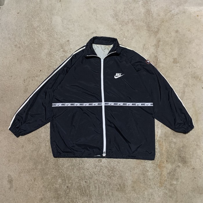 JAKET VINTAGE NIKE ORIGINAL
