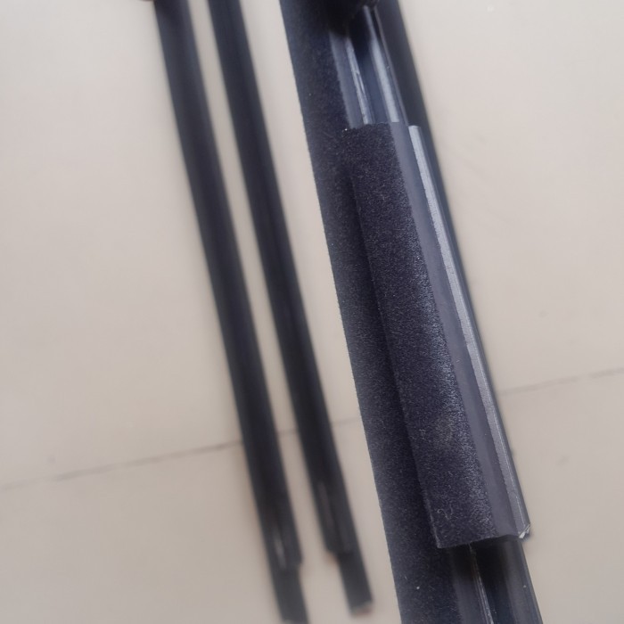 WEATHER STRIP PELIPIT KACA LUAR MOBIL SUZUKI AERIO HARGA UNTUK 1 PINTU