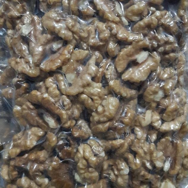 

Kacang Walnut 1Kg