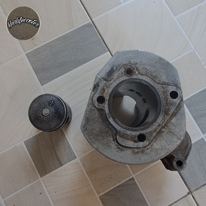 {Bekas} Blok vespa corsa Overbos dan silinder head Murah