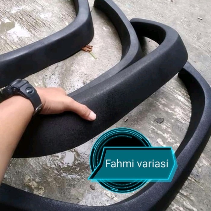 OVER FENDER JIMNY KATANA KOTAK POLOS