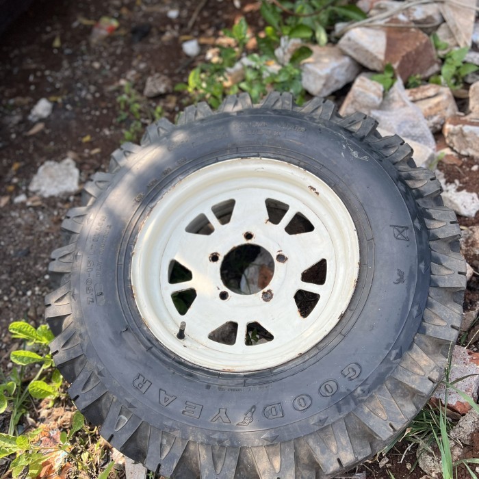 BAN OFFROAD RING 15 SAMA VELG