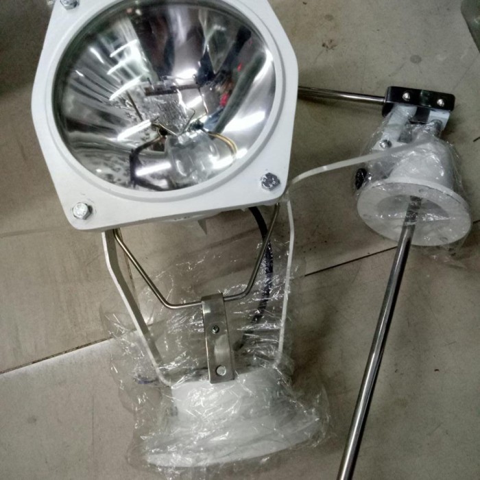 

Beli - Lampu Sorot Kapal 1000 Watt /Search Light 1000Watt