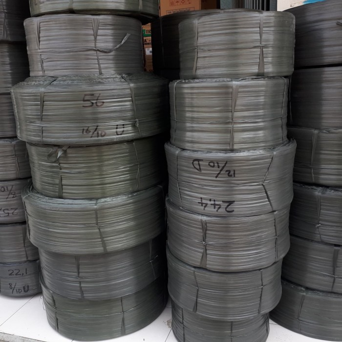 

Beli - Khusus Gojek Tali Rafia/Tali Rafiah/Tali Rapiah/Tali Plastik Hitam