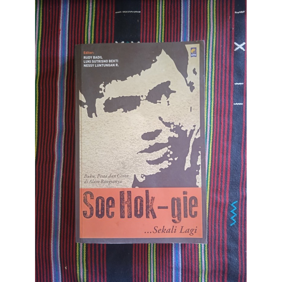 >>>>>] SOE HOK GIE SEKALI LAGI