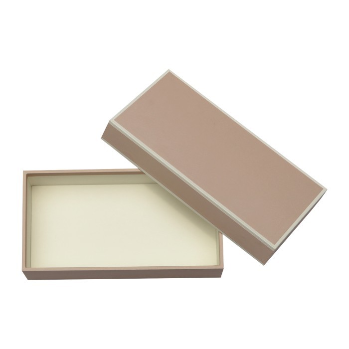 

Brown Tree / Classic Box / Hard Box / Nude Miu Terlaris