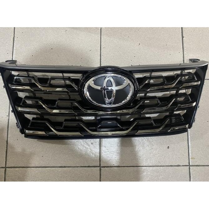 Grill Gril Fortuner Gr Sport 2021 2022  Ready
