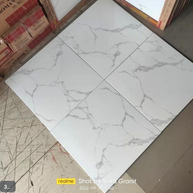 Kramik lantai 50x50 putih corak by ikad HNT