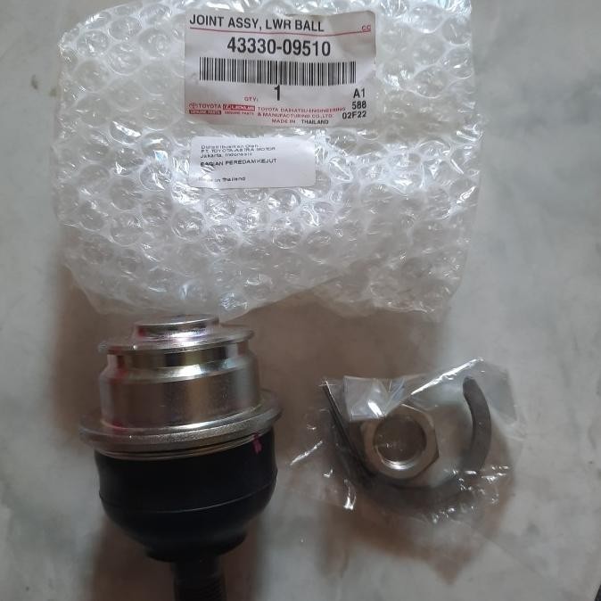 [ P & G ] Ball Joint Bawah Innova 2006 2007 2008 2009 2010 2011 2012 2013 Ori