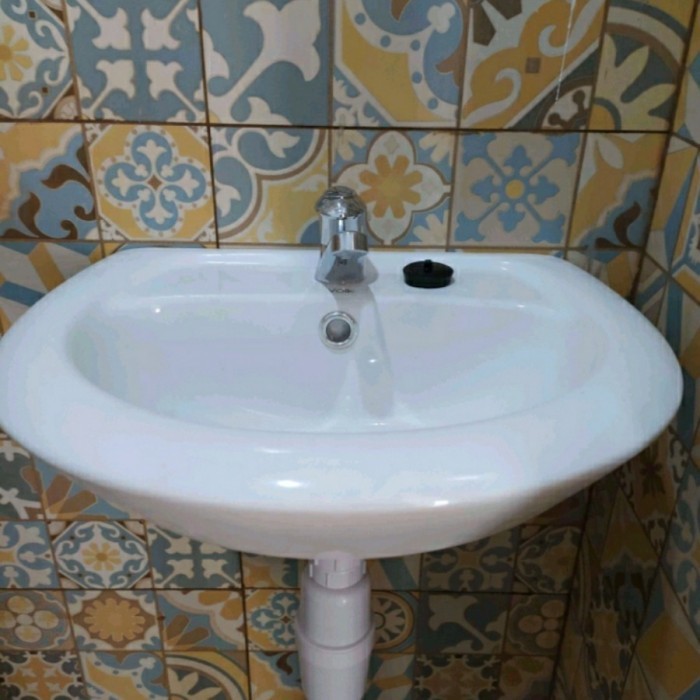 KOMPLIT SET WASTAFEL KERAMIK CUCI TANGAN PACKING KAYU