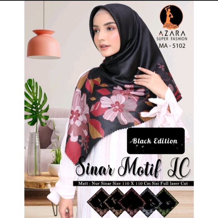 Kerudung Segi Empat Motif Azara Hitam Nur Shinar Glamour