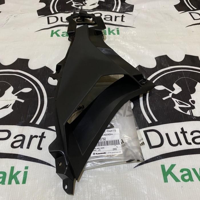 AIRSCOOP FAIRING LUAR ZX25R ZX 25 R ORIGINAL Original