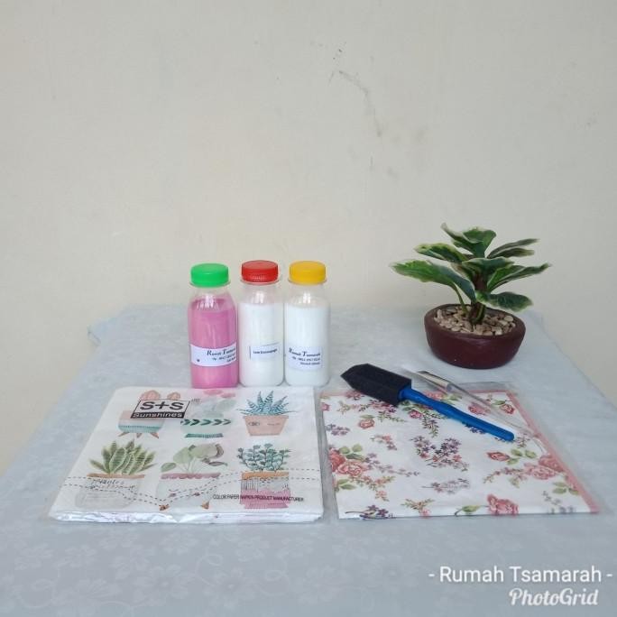

Starter Kits Decoupage Paket Hemat - 1