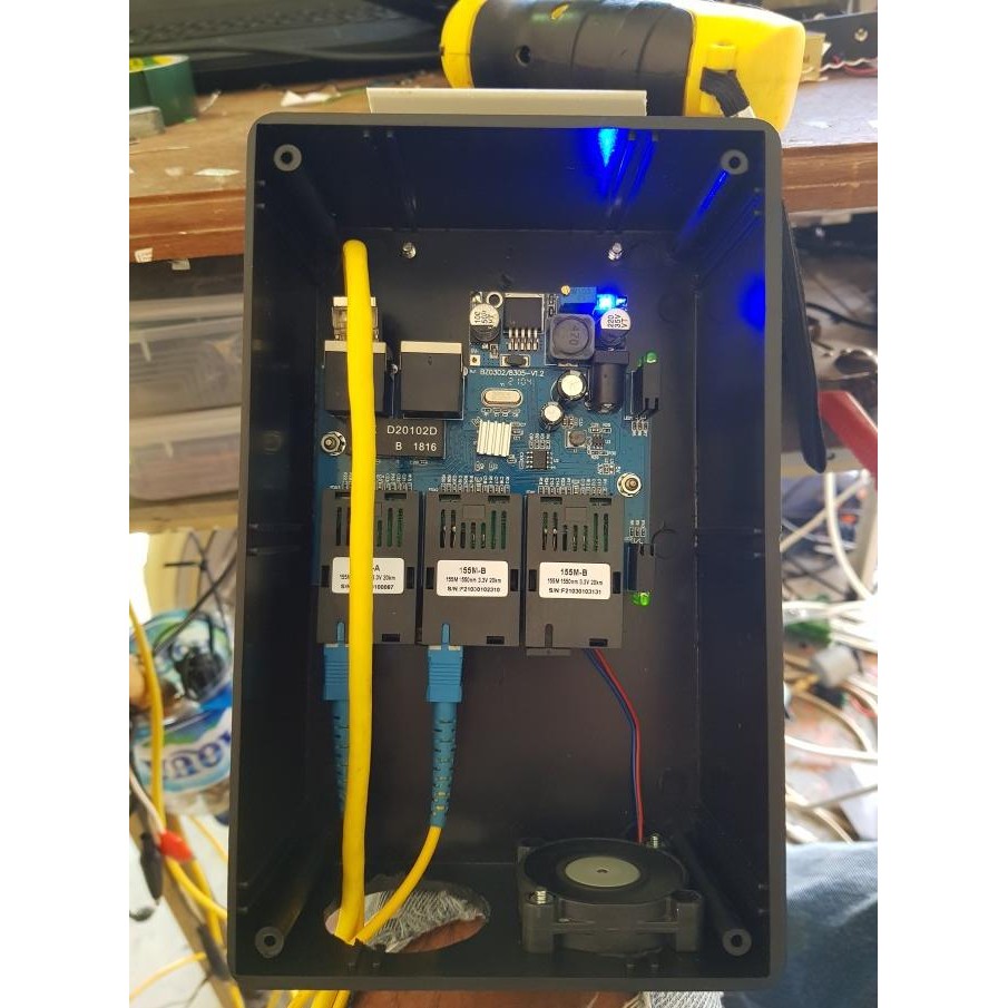 ODP [Converter Fiber Optic] 3FO 2LAN support PoE In/Out with FAN