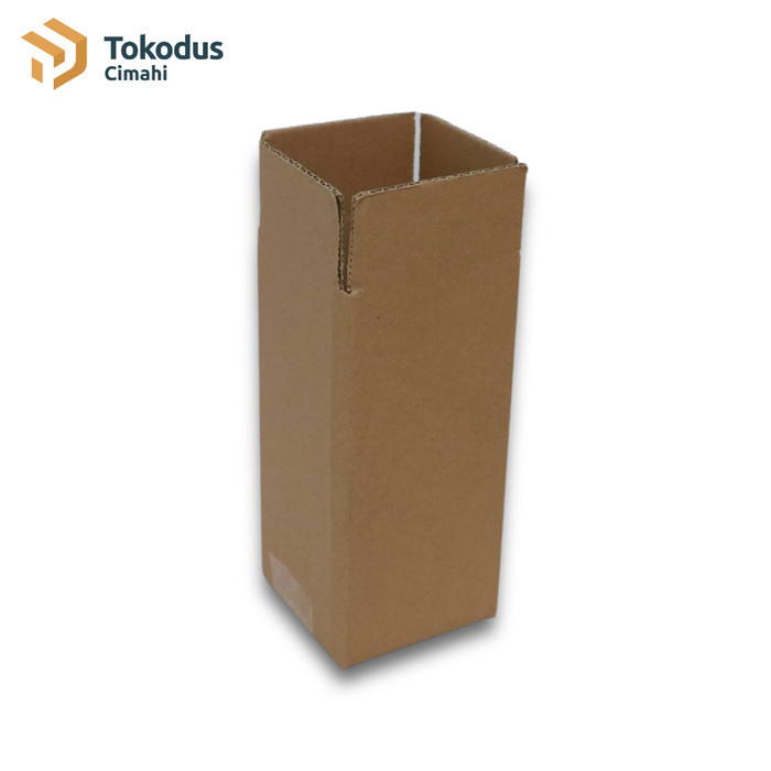 

Kardus Box Packing Tumbler 9 x 9 x 19cm Coklat Polos - Tokodus Cimahi