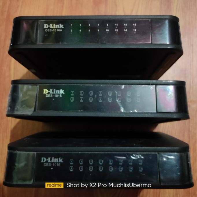 switch hub 16 port D-Link Des 1016a - DLINK 16port ethernet