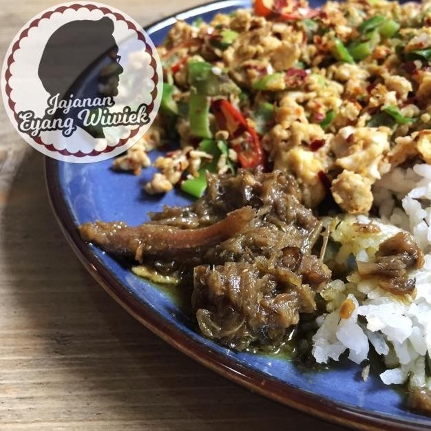 

Sambal Ijo Hijau Teri Jengki Padang Jajanan Eyang Wiwiek - Paket 3 Pak