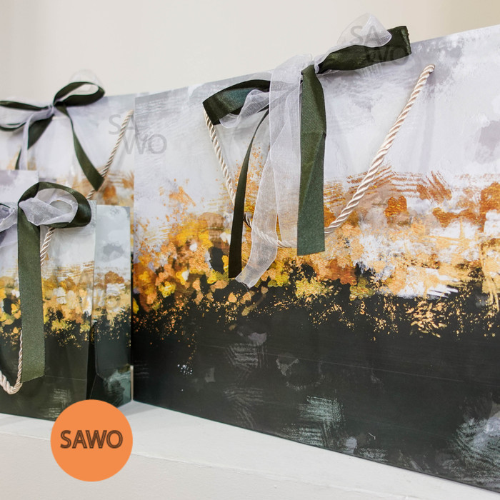 Gold Black Paper Bag Termasuk Dua Pita Kado Kantong Hitam Emas Hadiah Stok Terbatas