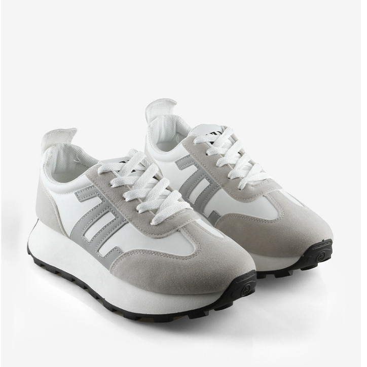 Fransisca Renaldy Sepatu Sneakers Wanita Size 36-41 Casual Shoes Anti Slip L.Blaire