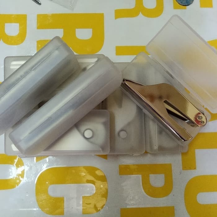 

stempel embose iclude gagang sama stempel GRATIS BIAYA SETTING