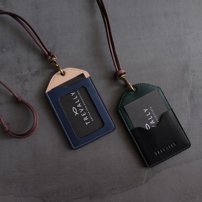 

Tempat ID Card Kulit Asli 2 kartu ID Card Holder Leather 2 Card