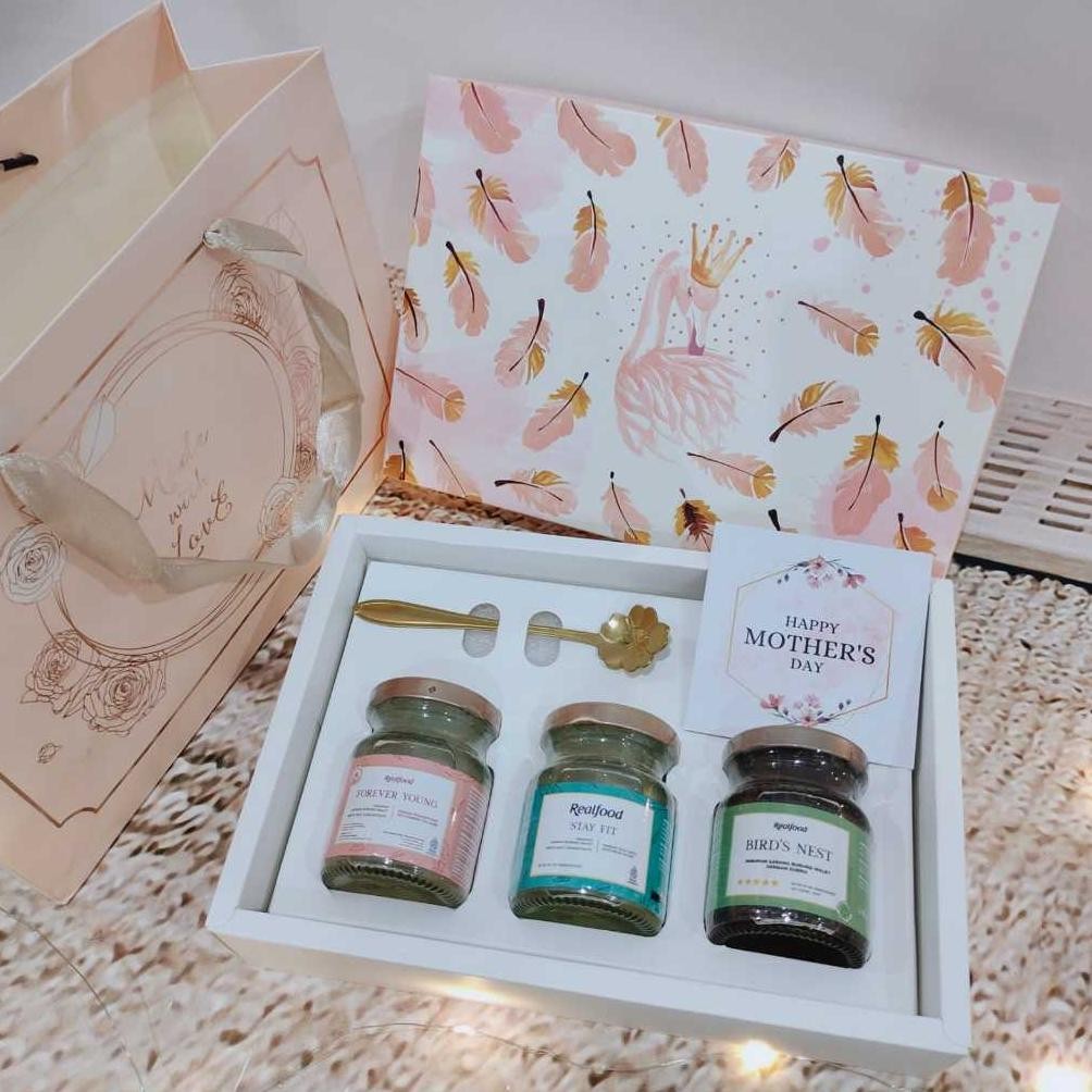

DISKON! Hampers Realfood kado elegant edisi ulang tahun anniversary mothers day Hari Ibu request event free bag free ucapan - HMD04