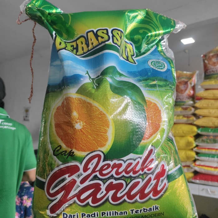 

TERBARU BERAS MEREK CAP JERUK GARUT 10 KG - FREE ONGKIR