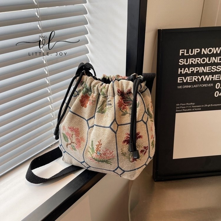 Tas bucket serut dengan bordir bunga, tas selempang wanita, tas ponsel mini