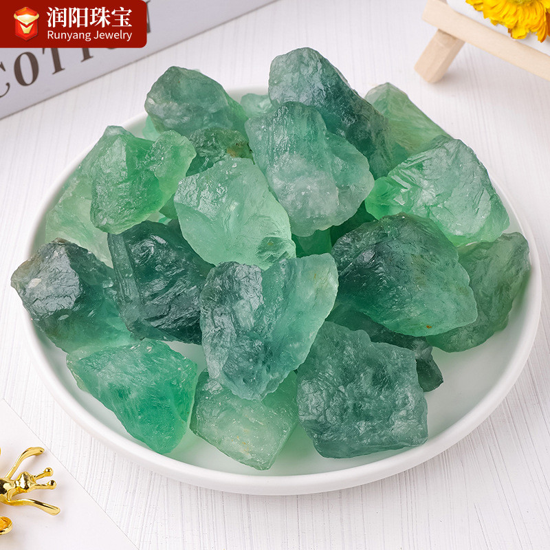 Hijau Alami Fluorit Batu Kasar Aromaterapi Batu Harum Batu Degaussing Pot Bunga Tangki Ikan Kristal 