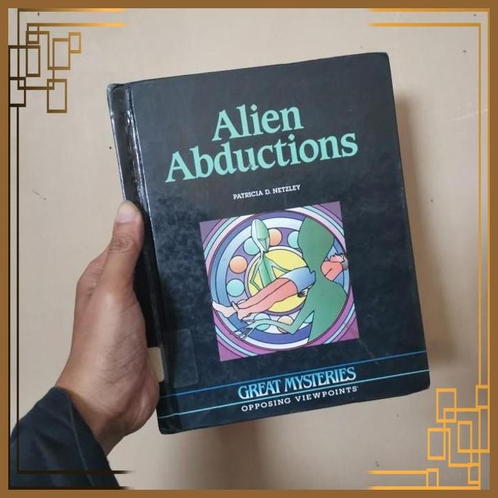 

[ADG] Buku Import Great mysteries Alien abductions