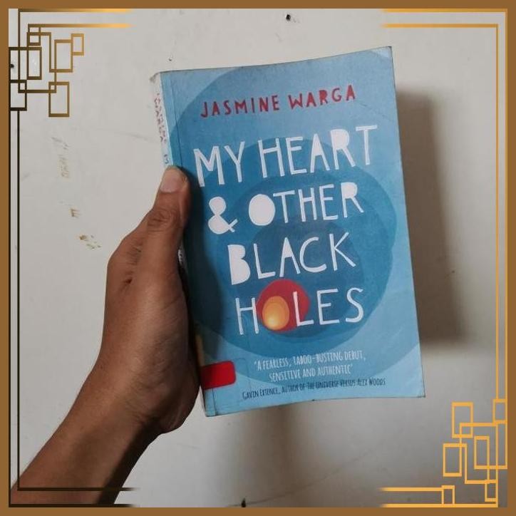 

[ADG] Novel Import My heart and other Black Holes by Jasmine warga