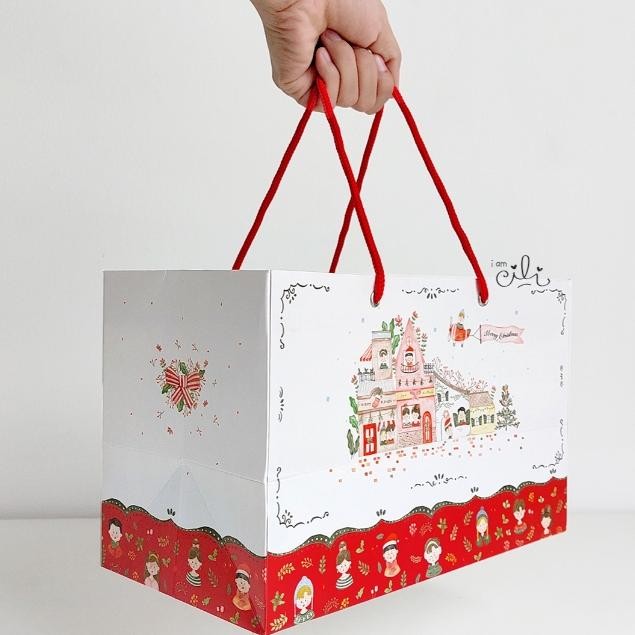 

( Paperbag 27 X 14.5 X 17 Cm Natal) Paperbag Tas Natal Christmas (Isi 10) Mrkt