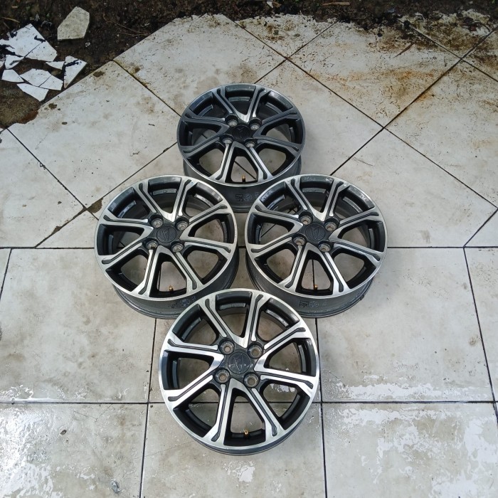 VELG MOBIL BEKAS NEW AYLA RING 14 BAUT 4X100