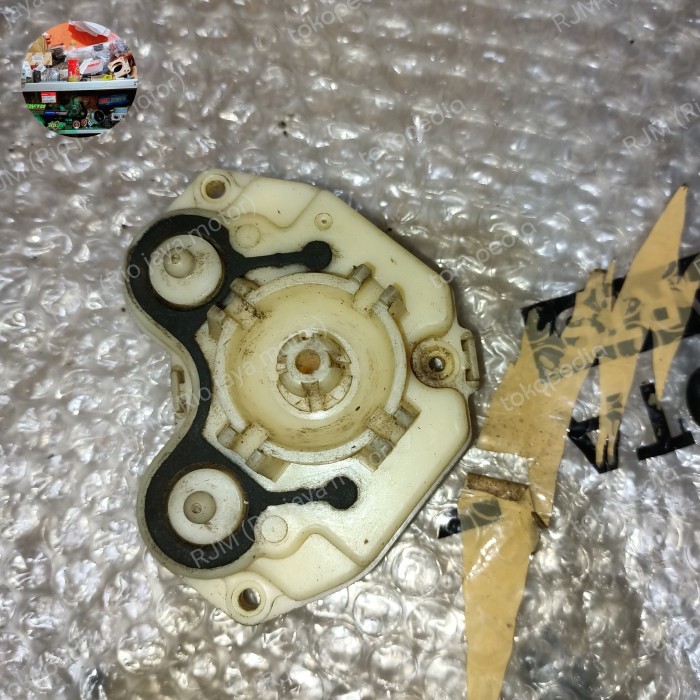 MOTOR ELEKTRIK PENGGERAK KACA SPION AVANZA XENIA 2007-2011