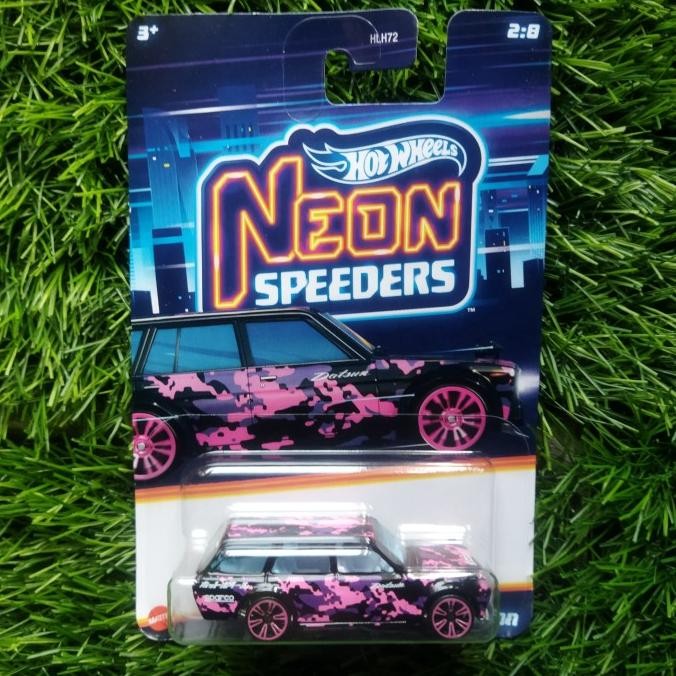 hotwheels Neon datsun wagon