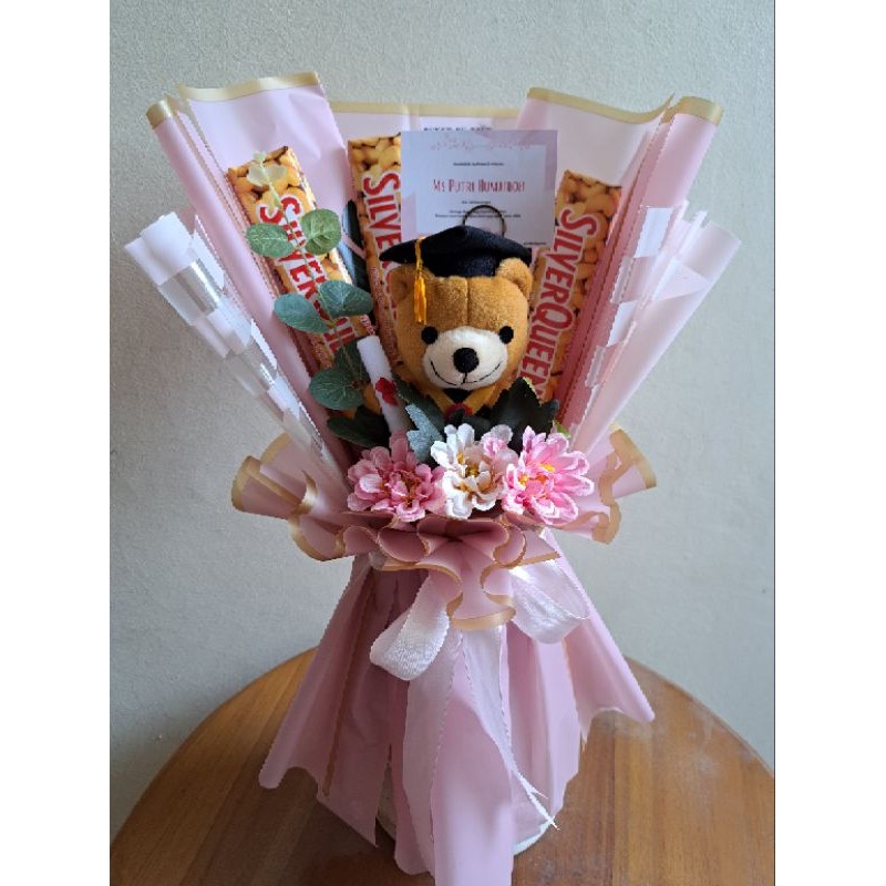 

buket coklat boneka wisuda/buket coklat