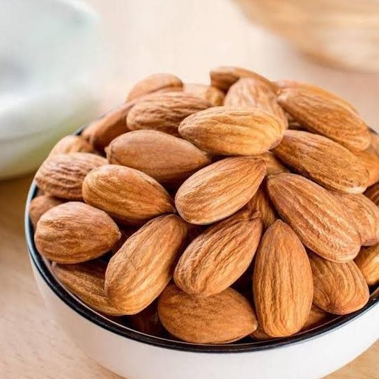 

Almond Mentah 1kg Kacang Almond Mentah 1kg Raw Almond 1kg Natural Utuh WS88