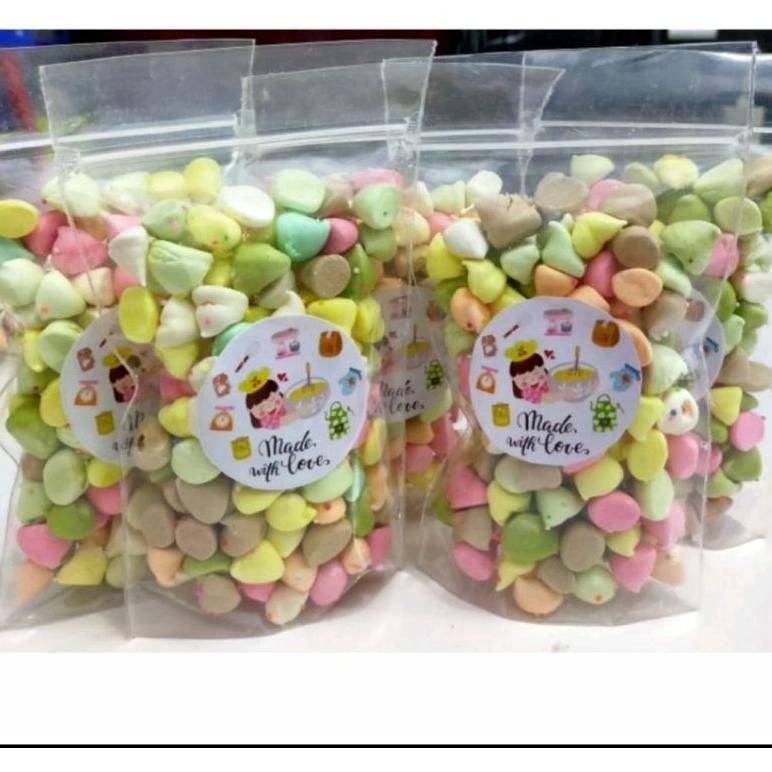 

MARINGUE COOKIES RAINBOW KUE BUSAH 30GR