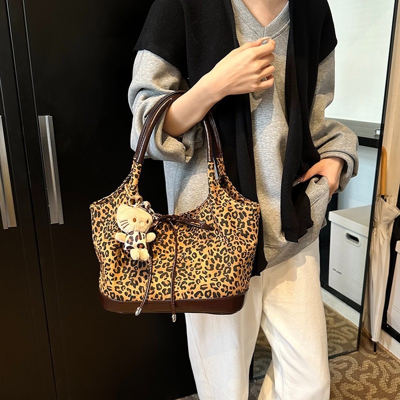 Tas Tote Wanita, Warna Kontras Kasual Motif Macan Tutul