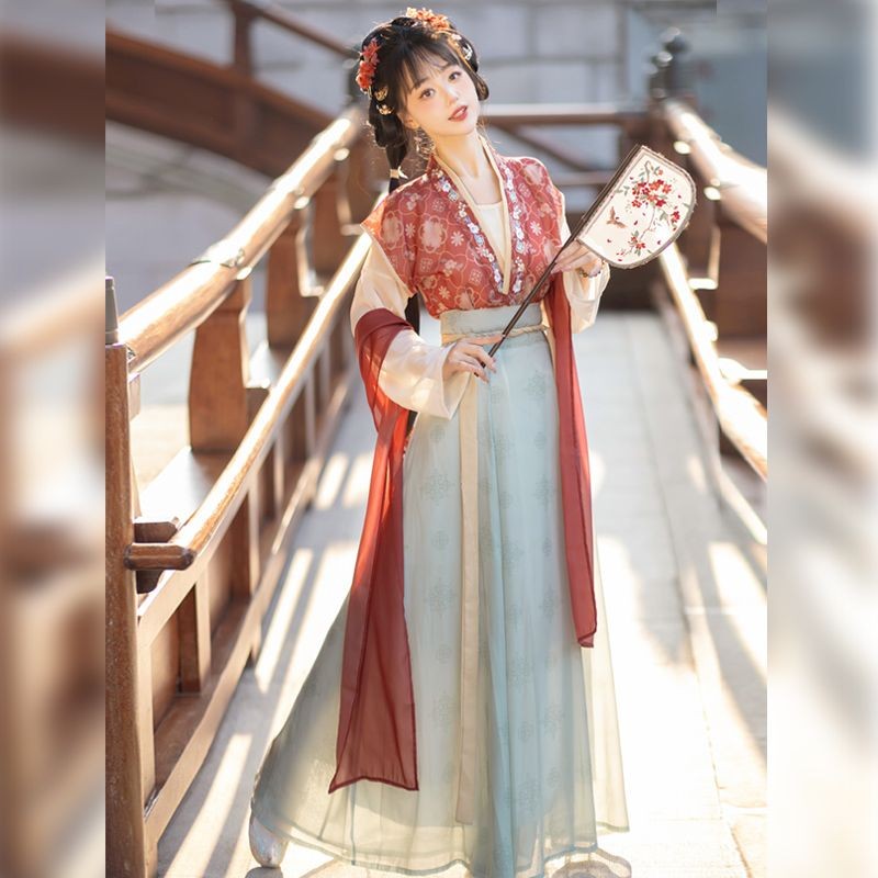 Female Han Clothing Tang Beizi Round Neck Cardigan Waist Eight Broken Skirt