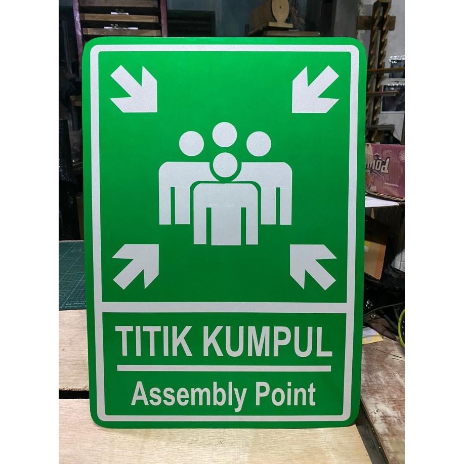 

Plat alumunium rambu jalan titik kumpul Reflektif STS