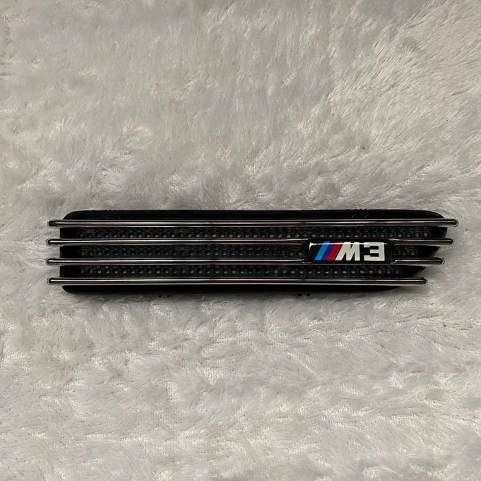 Bmw E46 M3 Side Fender Grill Kanan Kiri Aftermarket