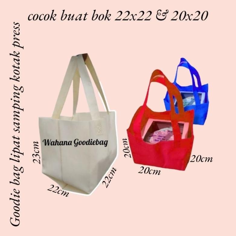 

Goodie Bag ( 1 Pak : 60pcs ) Tas Spundbond Lipat Samping Bok 22x22x23/Tas kotak Nasi/Tas Hajatan
