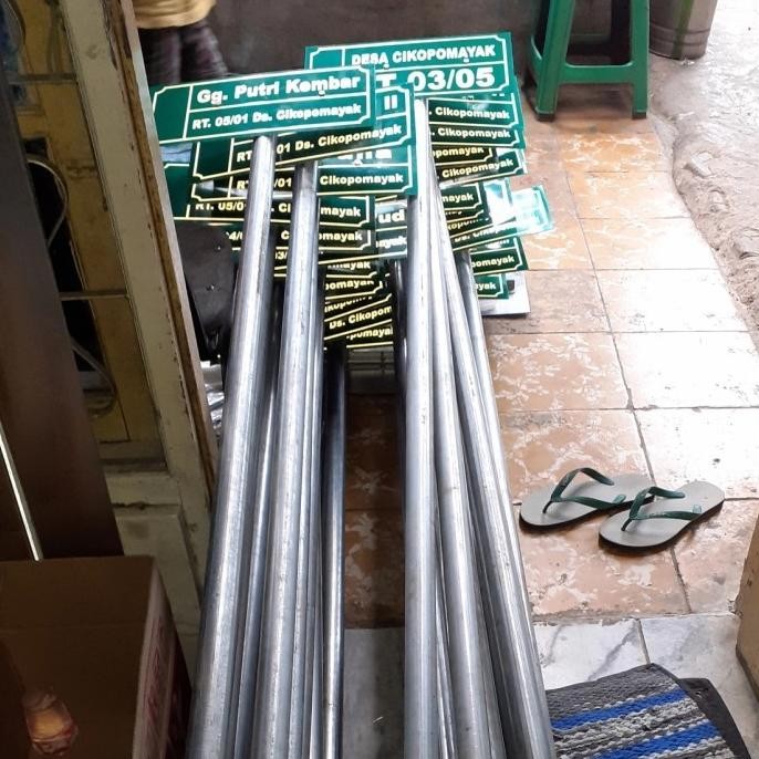 Tiang Plang Nama Jalan 200 Cm + 50 X 20 Cm Reflective Scotlite KGS