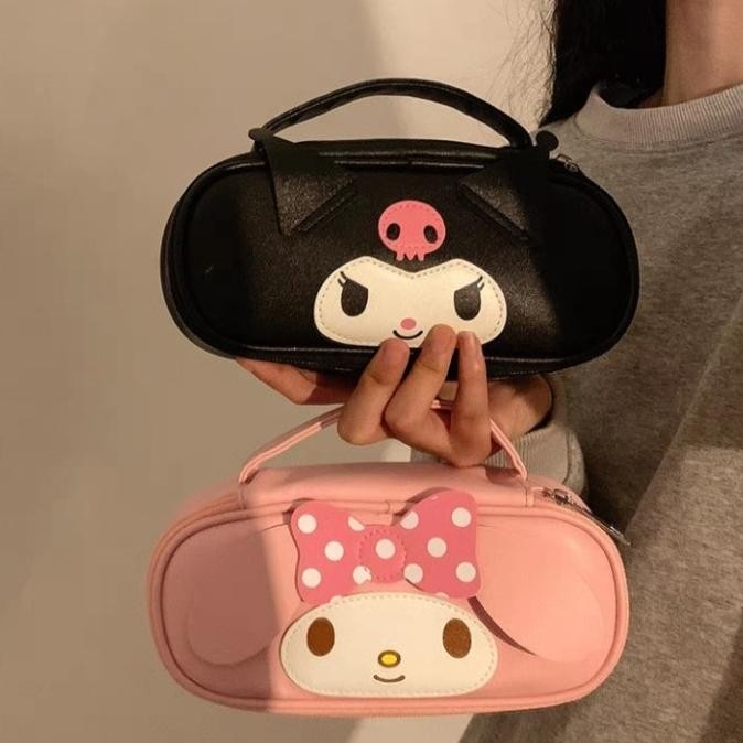 

Tas Tenteng / Kotak Pensil / Tas Cinnamoroll Kuromi Melody Import Original Dan Terpercaya