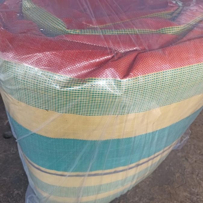 

Terpal jadi A12 Pelangi salur UK 8x12 atau 8 x 12 meter