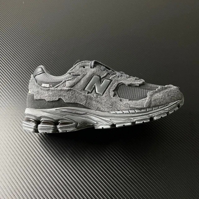 New Balance 2002R Protection Pack Phantom