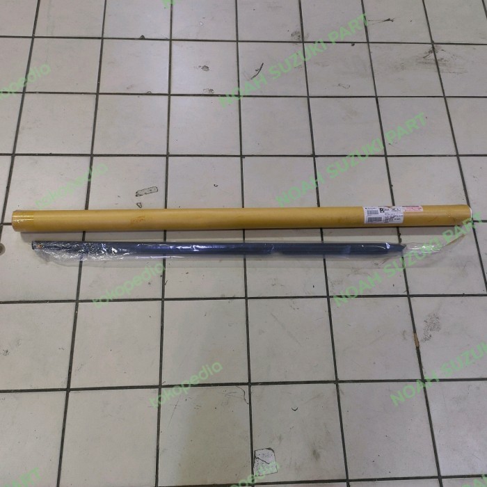 PELIPIT KACA LUAR SUZUKI GRAND VITARA ASLI SGP