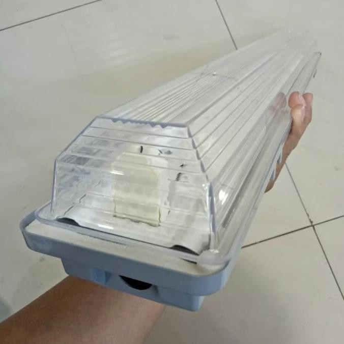 Produk Baru Kap Lampu Neon Panjang TL T8 2x36 watt atau 2x40 watt waterproof IP65