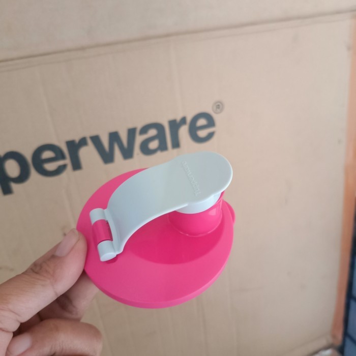 TUTUP GELAS TUPPERWARE/SEAL KIDDIE TUMBLER